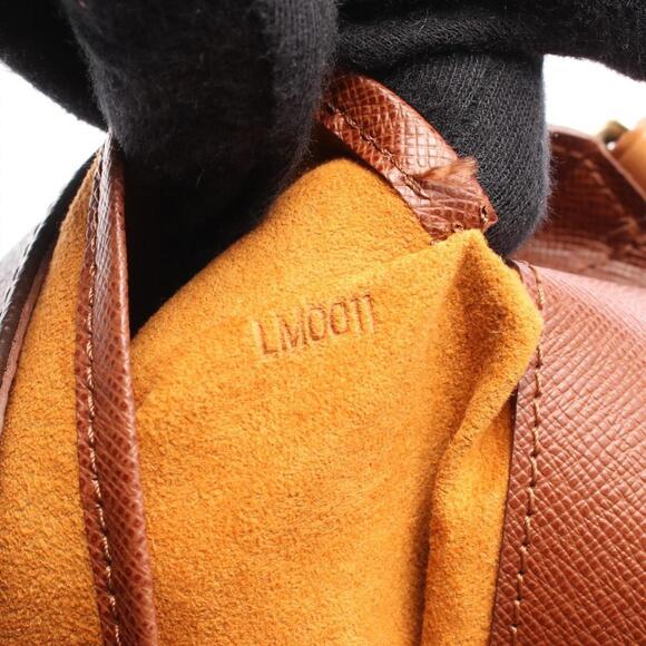 LOUIS VUITTON Brown Monogram Leather Shoulder Bag - Picture 5 of 8